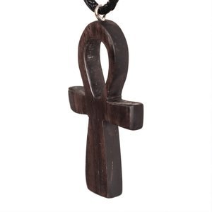 Cruz de Ank — joya artesanal Fustchic