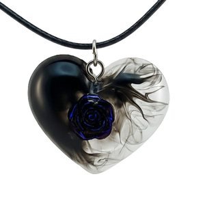 Rosa Prohibida — joya artesanal Fustchic