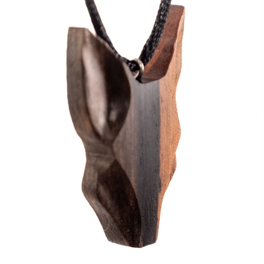 Lobo Esencial — joya artesanal Fustchic